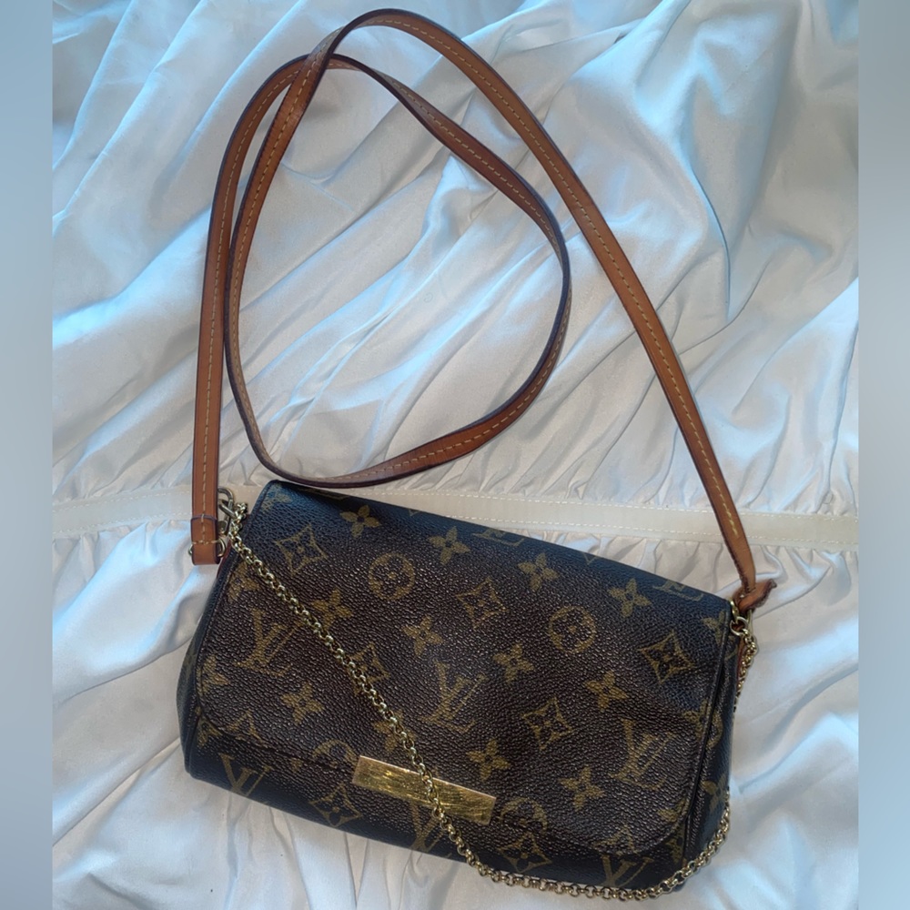 Louis Vuitton Monogram Favorite PM